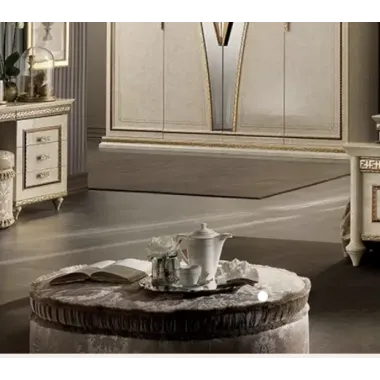 FANTASIA Włoska pufa PALACE kat. "E" 107 x 49 x 78cm / ArredoClassic