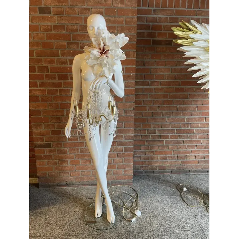 Lampa podłogowa LADY BAROCK WHITE 180cm